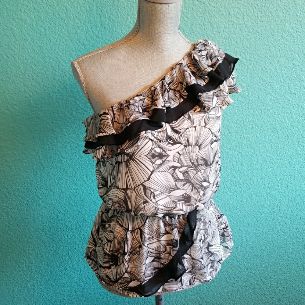 Brand new Dressy one shoulder top